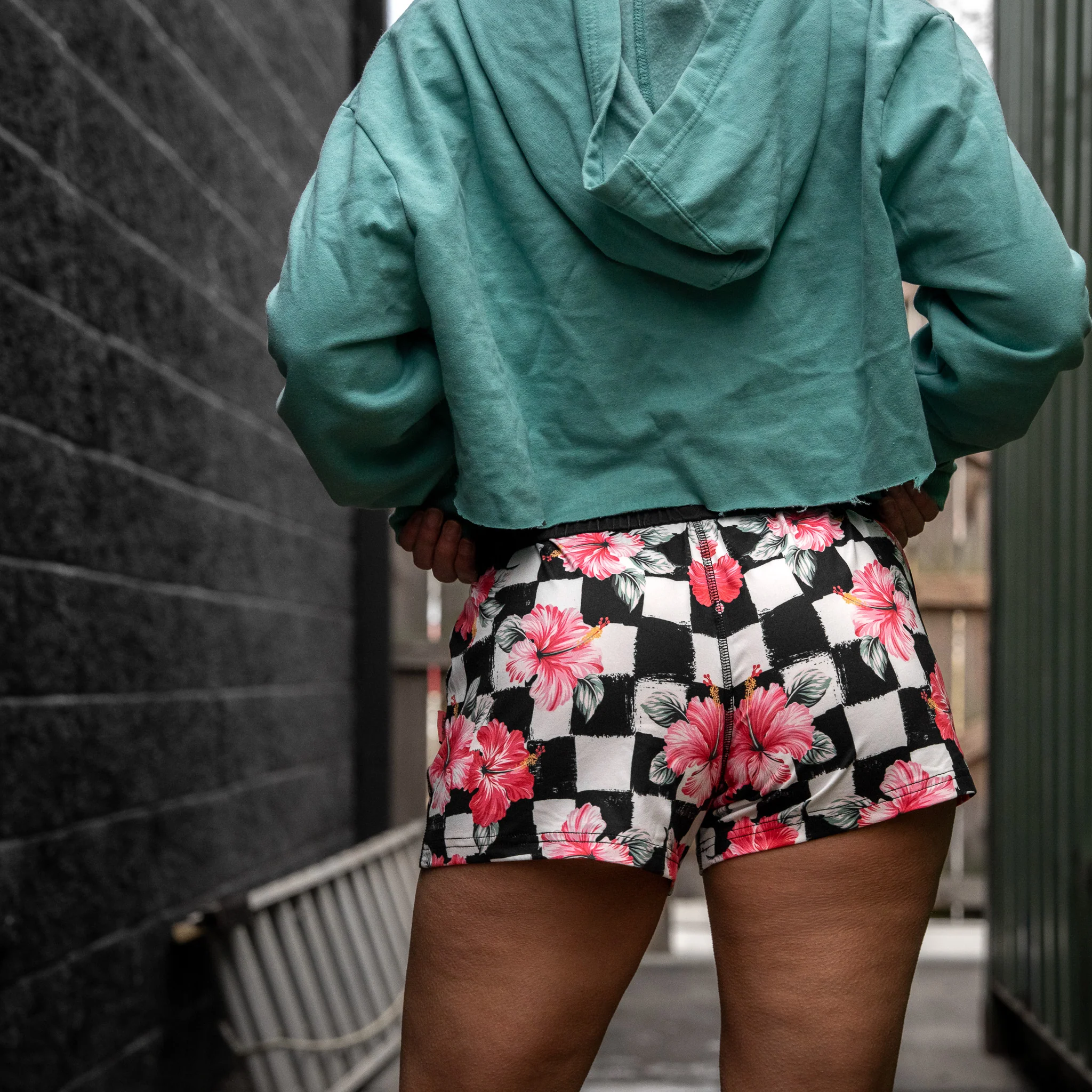 Women’s Studio Flex Training & Recovery Shorts | 4" - Image 54
